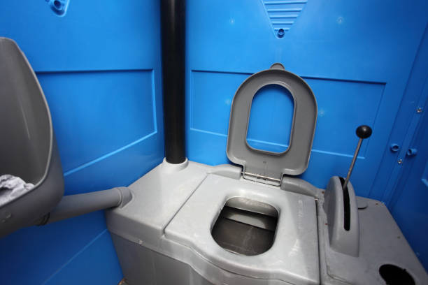 Best Luxury portable toilet rental  in Belfair, WA