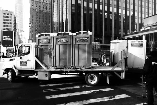Best Portable bathroom rental  in Belfair, WA